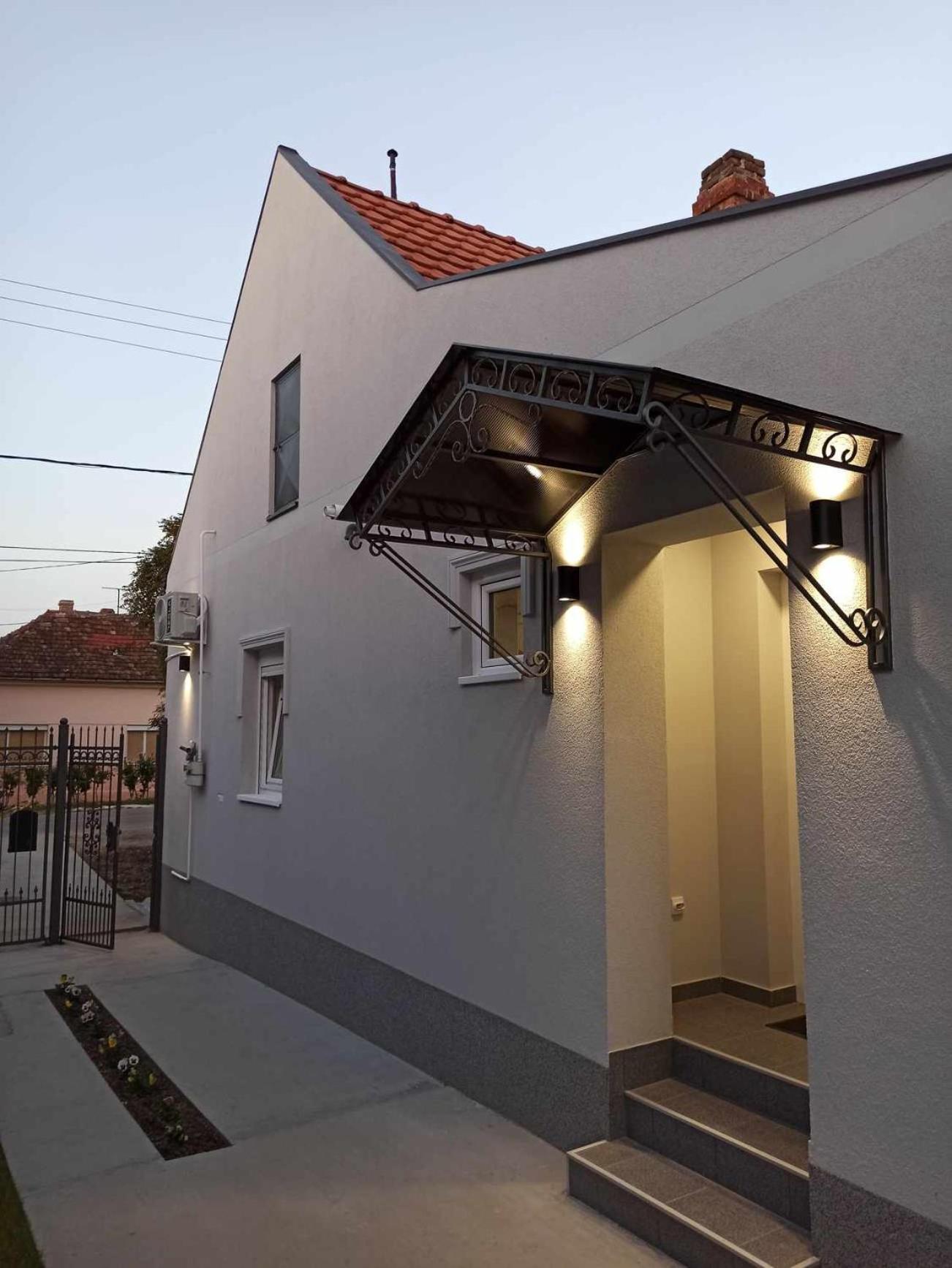 Dream House Apartment Вършац Екстериор снимка